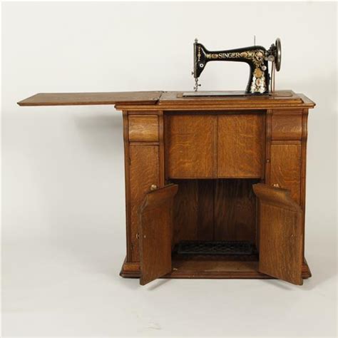 Lot Antique Singer Red Eye Treadle Sewing Machine In Quarter Sawn Oak