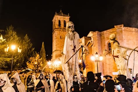 El Festival Festival De Las Nimas