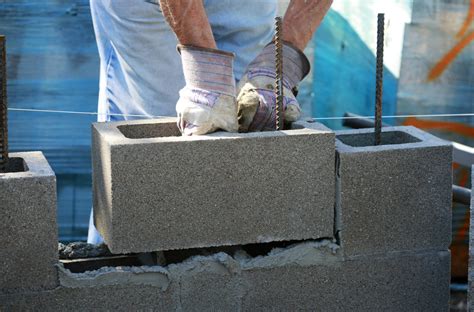 Como Fazer Um Muro De Bloco De Concreto Confira Passo A Passo