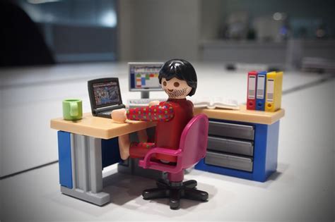 Night Deployment In Office Playmobil Profesiones