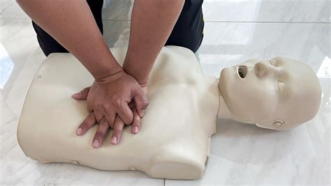 Training On Medical Procedures In Cpr With Mannequins So That Trainees