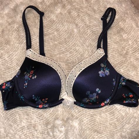 Aerie Intimates And Sleepwear Aerie Emma Bra 32a Navy Floral Rare