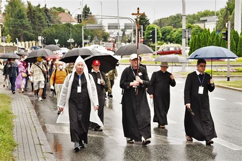 Z Rzeszowa wyruszyła piesza pielgrzymka na Jasną Górę Rzeszów