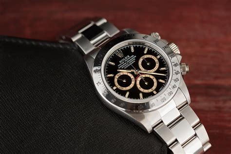 Minute Details The Rolex Daytona Ref 16520 Bob S Watches