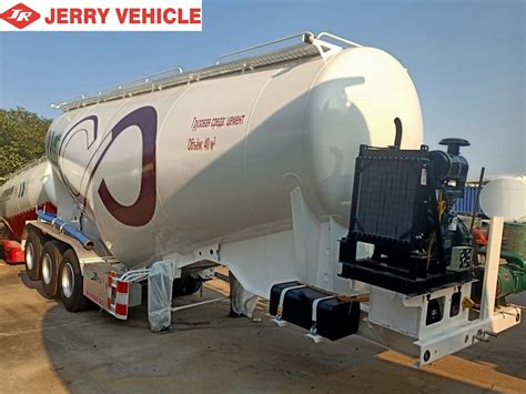 3 Axle 40 50 Cbm Bottom Discharge Bulk Cement Fly Ash Flour Powder