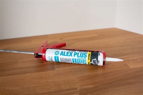 Caulk 101: Caulking Tips For Your Home | The DIY Playbook