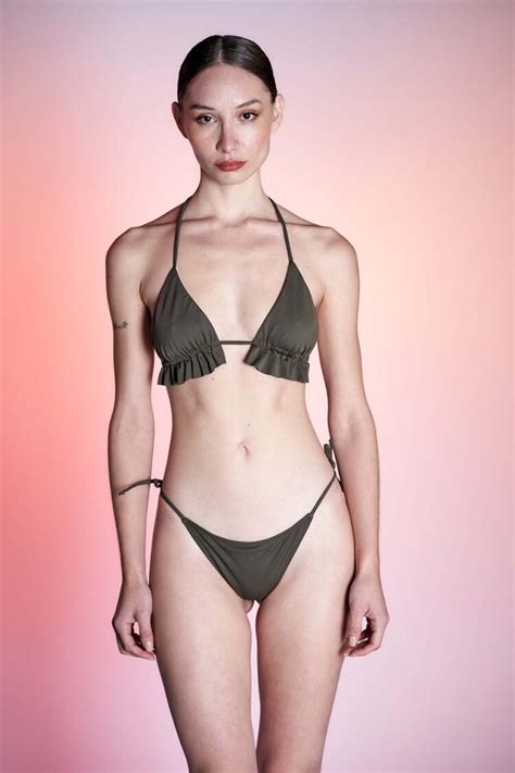 Hot Sexy Irene Berni Bikini Pics