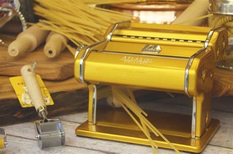 5 Mejores Máquinas Para Hacer Pasta de 2022 TOP 5