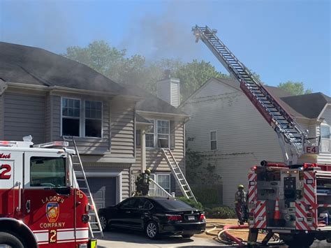 Crews Respond To House Fire On Kings Gate In Chesapeake