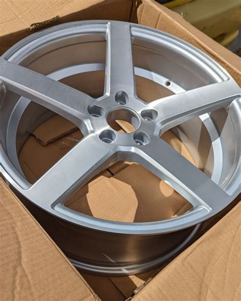 Papa Smith Custom — One set of Alloy Wheels has been added to our...