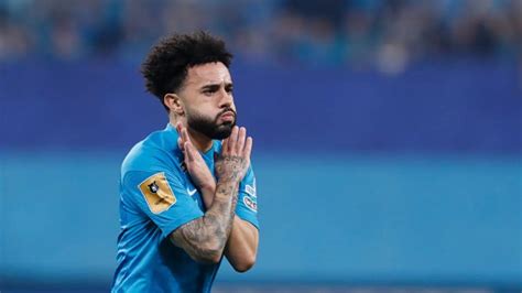 Alvo Do Flamengo Claudinho Marca Em Amistoso Do Zenit Di Rio Do Fla