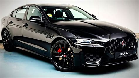 mobil sedan idaman kelas atas jaguar xe  usung gaya flamboyan
