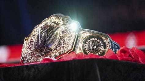 Big Plans Reportedly In Place For The WWE World Heavyweight Title ...