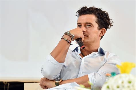 Orlando Bloom's Nude Photos Are One Hell of a Publicity Stunt - Newsweek