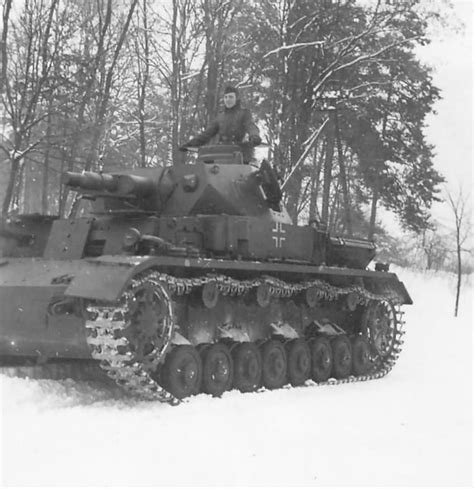 Panzer IV Ausf E With Balkenkreuz Eastern Front World War Photos