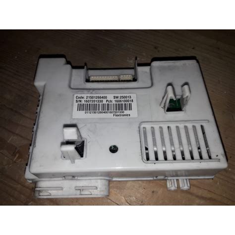 Scheda Elettronica Cod 21501266400 Per Lavatrice INDESIT IWUD 41051 Usato