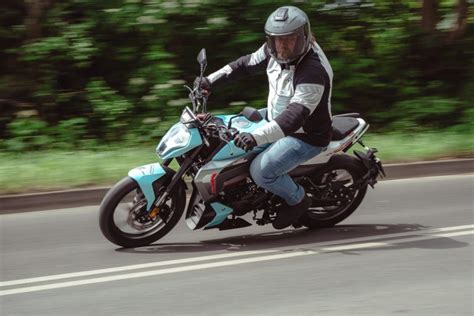 Morbidelli F Dobry I Wyj Tkowo Tani Naked Na Kat A B Test Dane Techniczne Wady Zalety