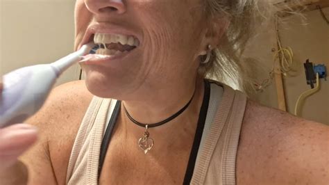 Homemade Toothpaste Experiment American Amateur Amateur Porn XHamster