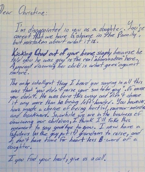 Este abuelo triste le envió un mensaje a su hija después de que excluyera a su hijo gay de la