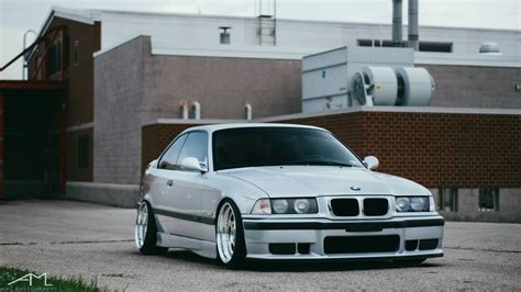 Silver Bmw E36 Coupe On Carline Cm6 Wheels E36 Coupe Bmw 1er