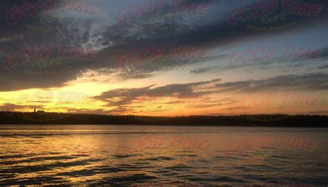 Lake Travis Sunset Cruise/Boat Tour (Austin, TX) | Good Time Tours