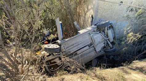 Joven Sobrevive Tras Caer Por Barranco En Carretera Aeropuerto FOTOS