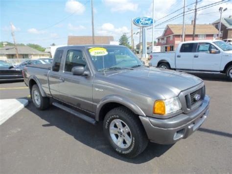 2005 Ford Ranger Edge SuperCab 4x4 Data, Info and Specs | GTCarLot.com