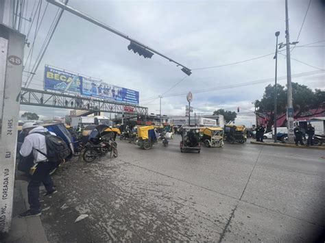 Caos vial por varios bloqueos en Ecatepec y la autopista México Pachuca