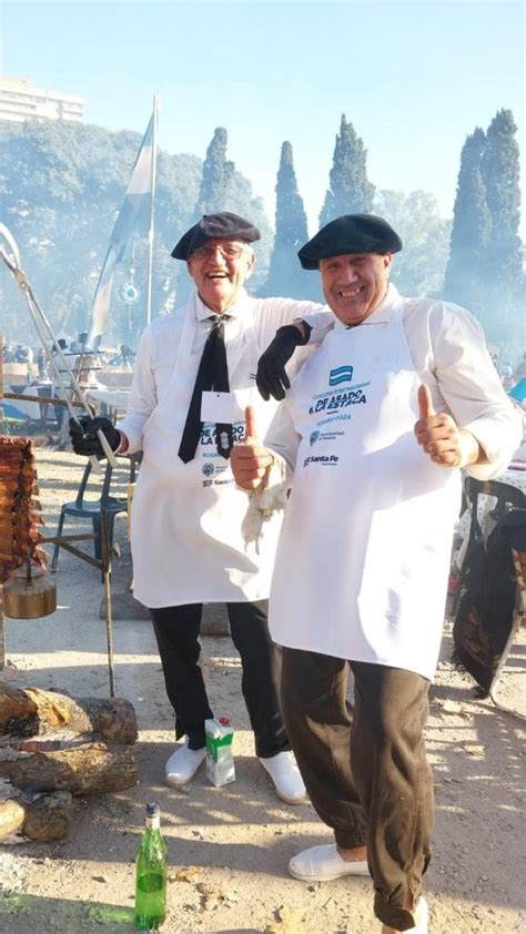 Asadores de Pérez Millán resultaron campeones del concurso de asado a