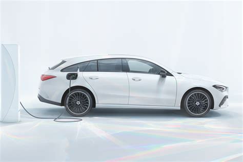 Fiche Technique Mercedes CLA Shooting Brake 2024 250 4MATIC 224 Ch