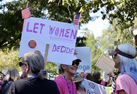 San Ramon Valley Residents Protest To Defend Womens Reproductive