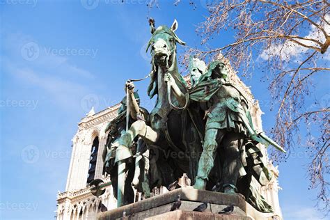 Statue Of Charlemagne in paris 11693725 Stock Photo at Vecteezy