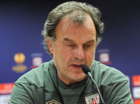 Bielsa Siento Una Especial Idolatría Por Diego Infobae