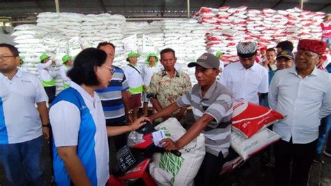 Ribu Petani Di Banyuwangi Serbu Diskon Pupuk Nonsubsidi