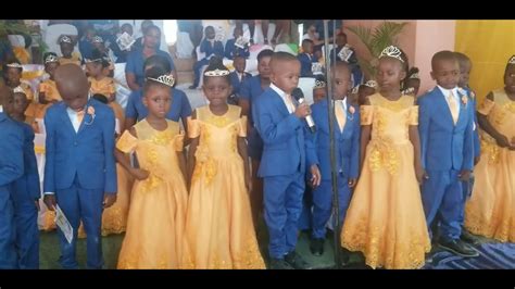 Eme Partie De La C R Monie De Graduation Du Kindergaden Eden Coll Ge