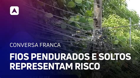 Fios Pendurados E Soltos Atrapalham A Mobilidade E Representam Risco