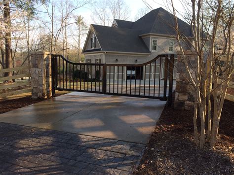 JDR Metal Art Custom Curved Top Gate Atlanta Georgia 2 Custom