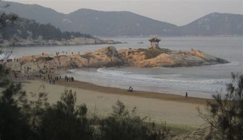 beautiful beaches   find  china yalong baywuzhizhou