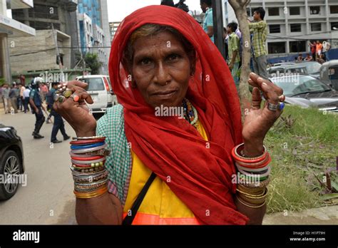 Life Of Bangladeshi Old Hi Res Stock Photography And Images Alamy