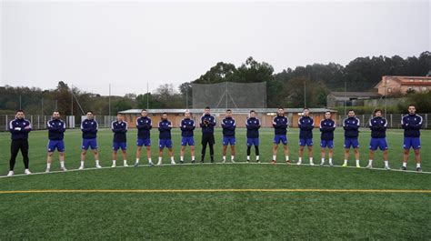 Real Federación Galega de Fútbol A Selección Galega comeza a defensa do