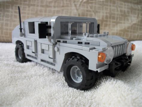 LEGO Humvee Moc