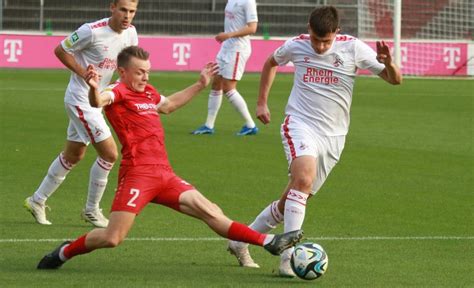 Fußball Regionalliga Brisantes Derby zwischen Beeck und Borussia