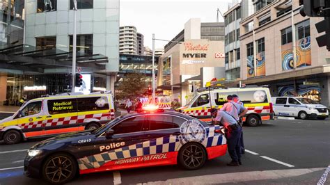 Lucky To Be Alive Bondi Stabbing Victims Husband Recounts Events At