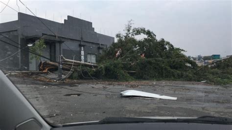 Forte Chuva Causa Estragos Em Empresas De Divin Polis Ltimas Not Cias