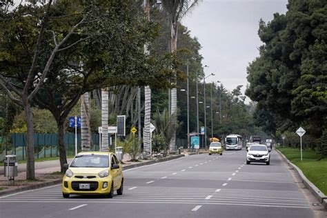 Subió El Precio Del Servicio De Taxi Parqueo Y Pico Y Placa Solidario