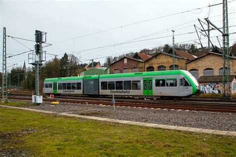 Der Stadler GTW 2 6 VT 525 118 95 80 0946 418 0 D WEBA 95 80 0646