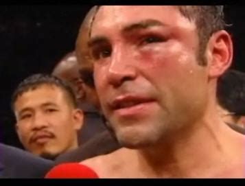 Oscar De La Hoya Vs Manny Pacquiao Oscar Gets A Beating Oscar Throws