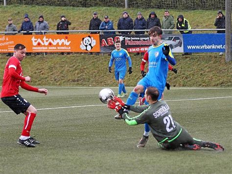 Schm Lln Startet Erfolgreich In R Ckrunde