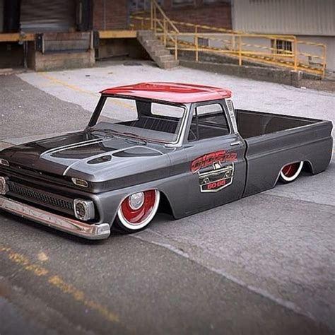 Retro Pickup Truck