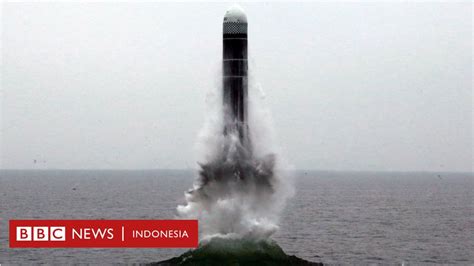 Korea Utara Pyongyang Luncurkan Rudal Dari Kapal Selam Melesat